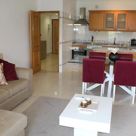 T1 Quinta Das Palmeiras 2.3 R/c A Apartment